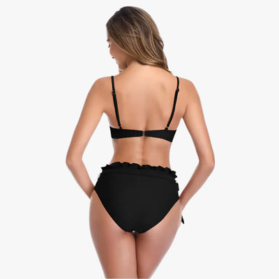 Women’s Thong Bikini Set